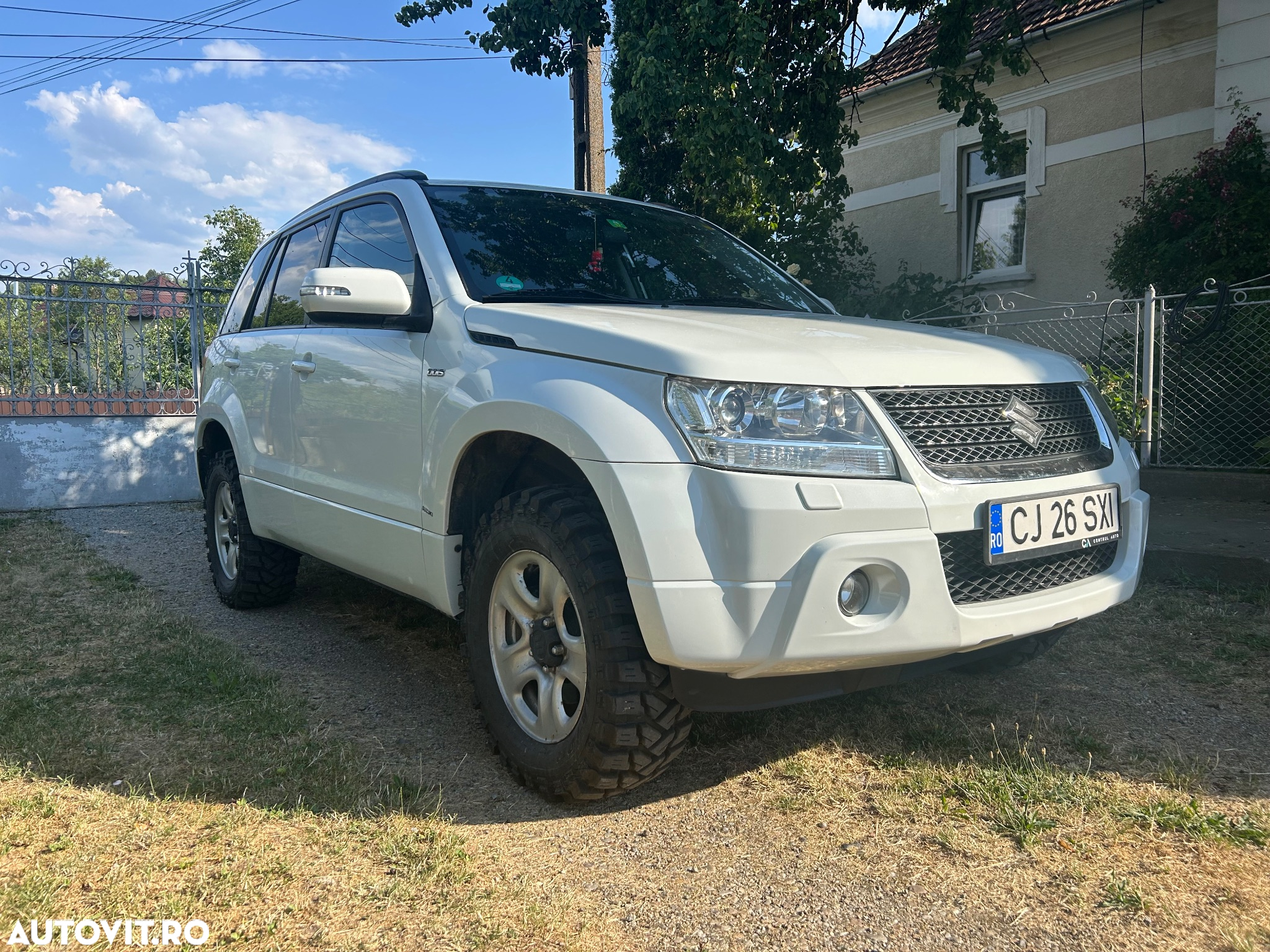 Suzuki Grand Vitara - 3