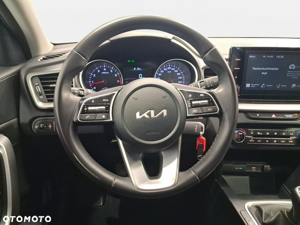 Kia XCeed - 11