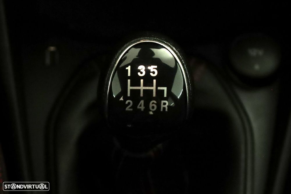 Ford Fiesta 1.0 EcoBoost ST-Line - 13