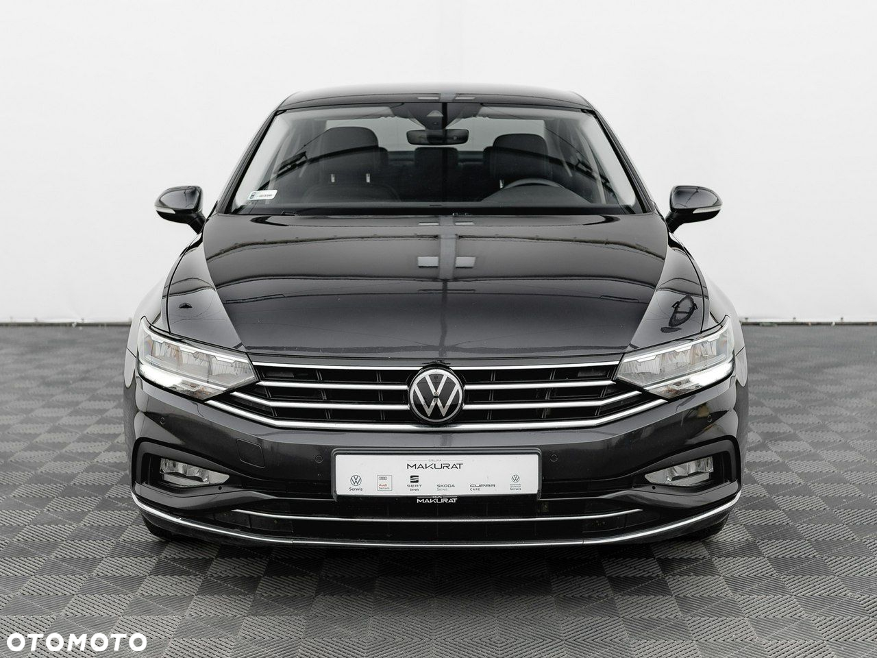 Volkswagen Passat 2.0 TDI Elegance DSG - 8