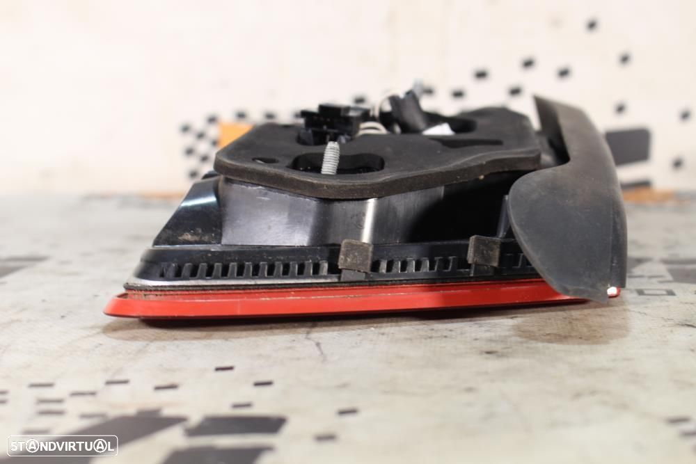 Farolim Esquerdo Mercedes-Benz E-Class Coupé (C207)  A2078200364 / Mal - 5