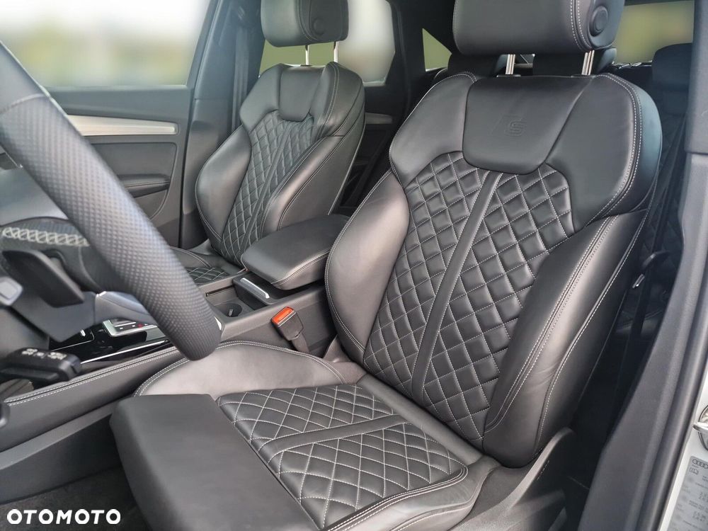 Audi SQ5 - 11