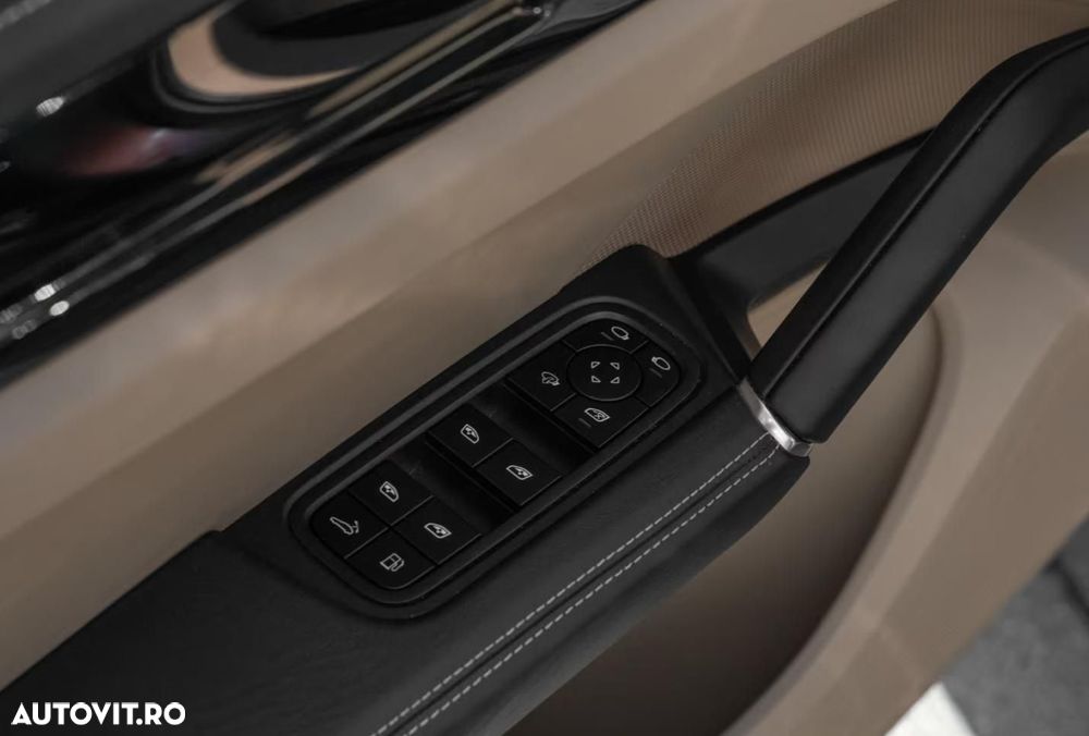 Porsche Cayenne E-Hybrid Tiptronic S - 29