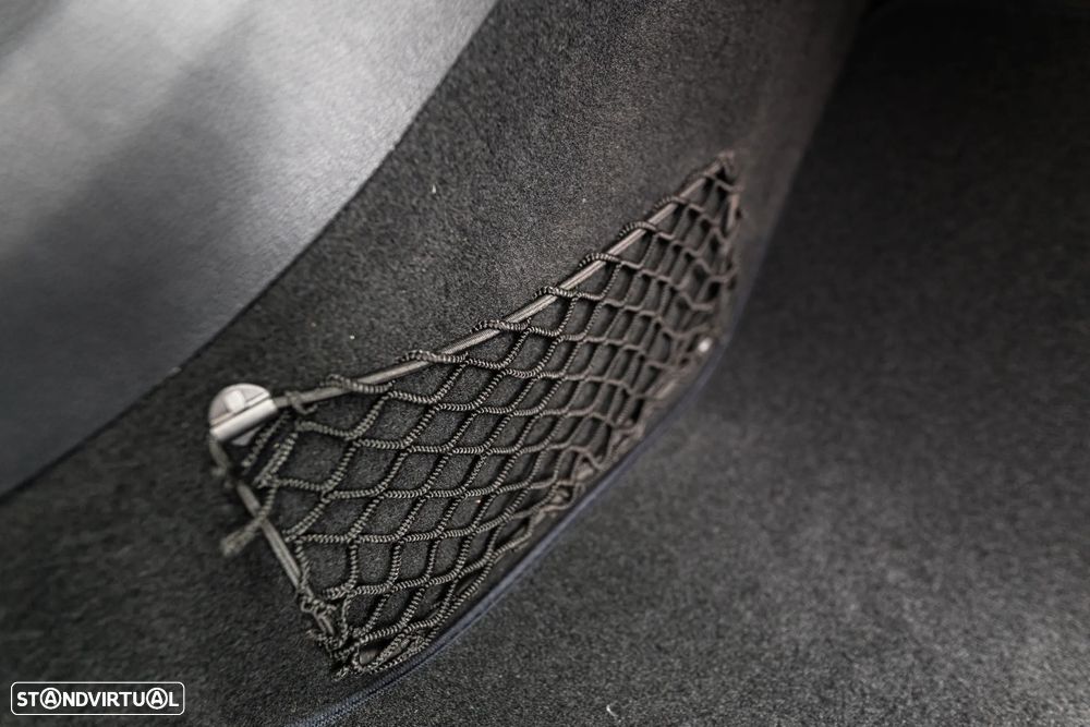 Mercedes-Benz CLA 200 Shooting Brake d Urban - 19