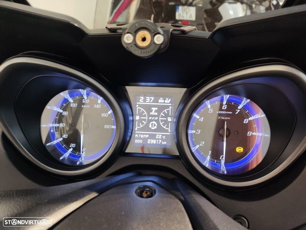Yamaha TMAX 560 TECH MAX - 4