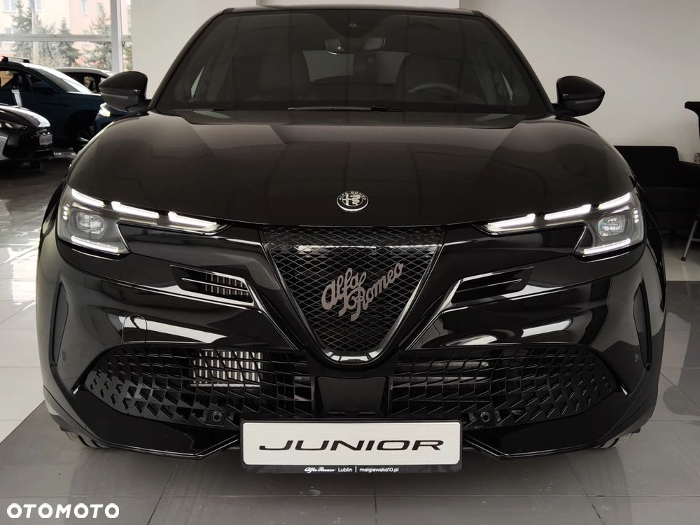 Alfa Romeo Junior 1.2 mHEV Ibrida Speciale eDCT - 4