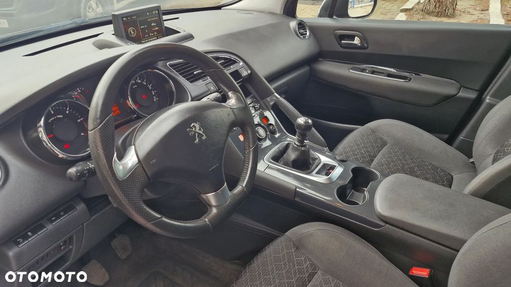 Peugeot 3008 - 12