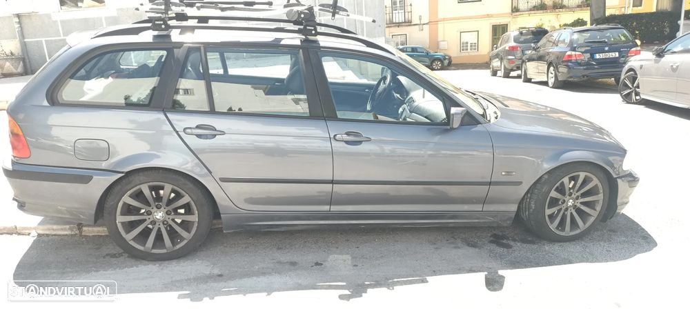 BMW 320 i - 2