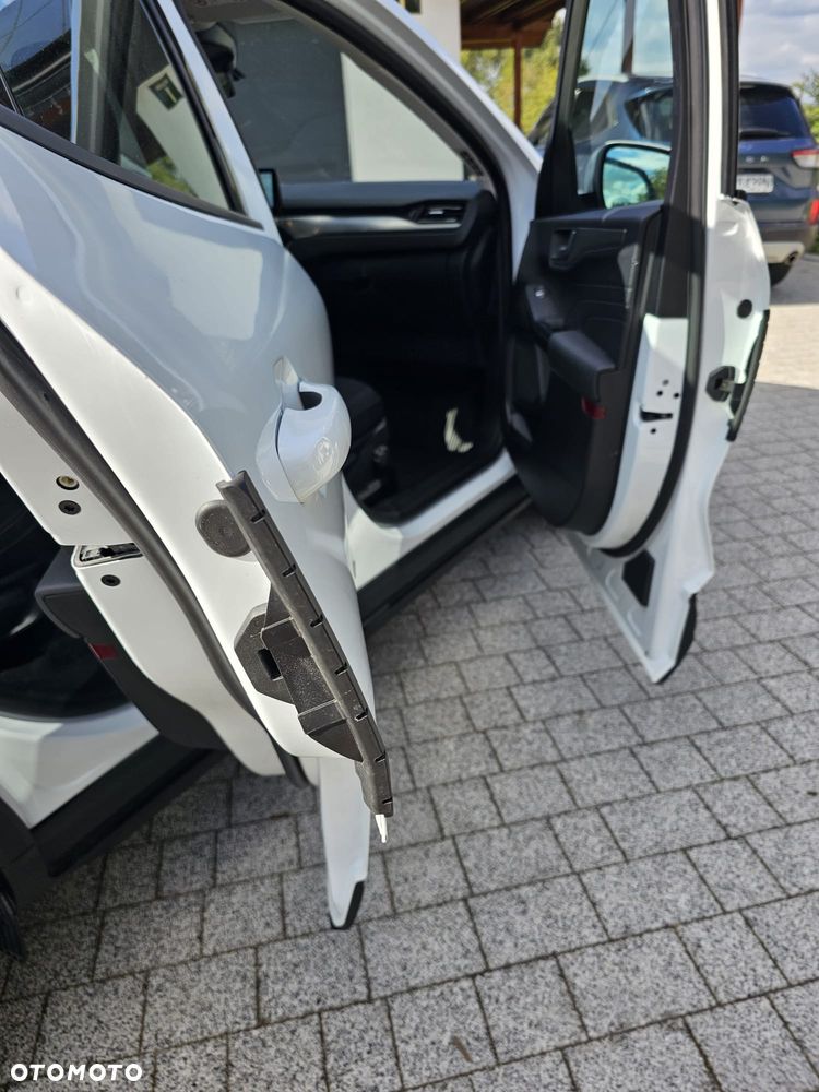 Ford Kuga 2.5 FHEV AWD Titanium X - 20