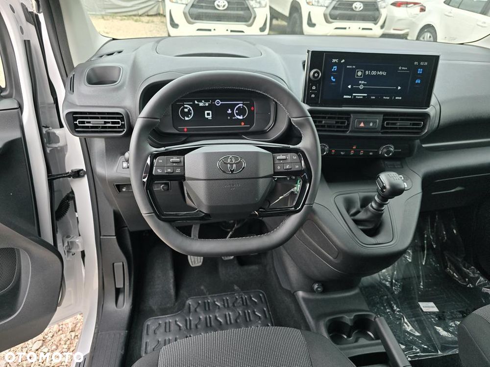 Toyota Proace City 1.5 D-4D Long 2,3t Active - 25