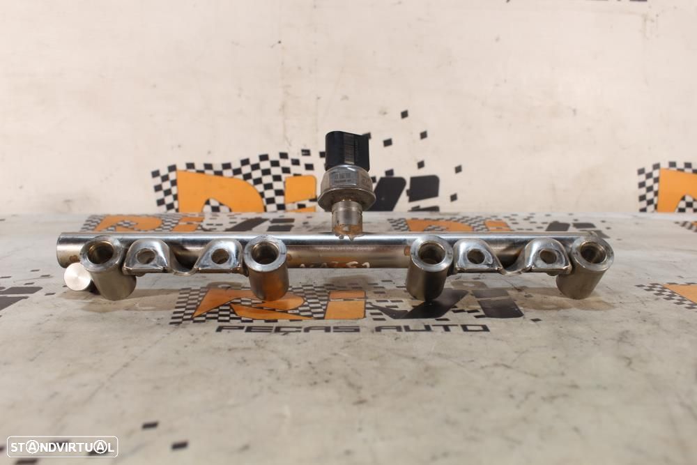 Régua / Rail De Injeção Bmw 1 (F20)  13537592426 / 7592426 / 7537319 - 2