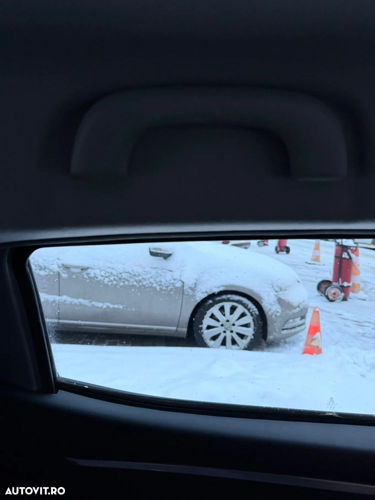 Dacia Spring Comfort Plus - 12