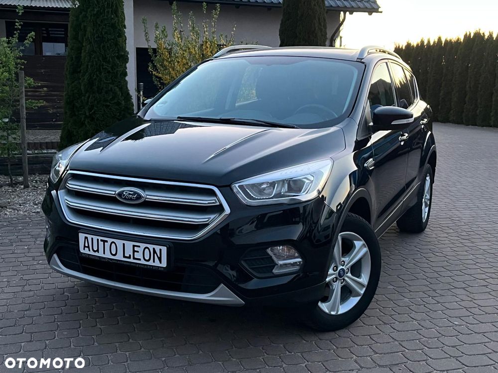 Ford Kuga - 1