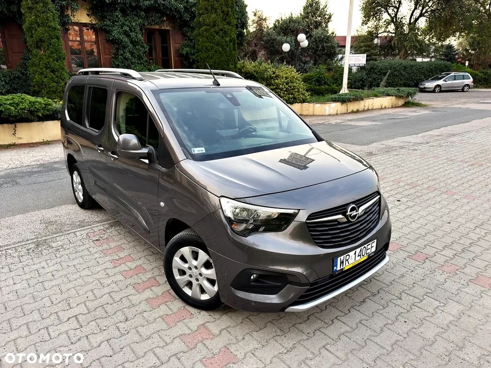 Opel Combo 1.2 Turbo Start/Stop Automatik Innovation - 2