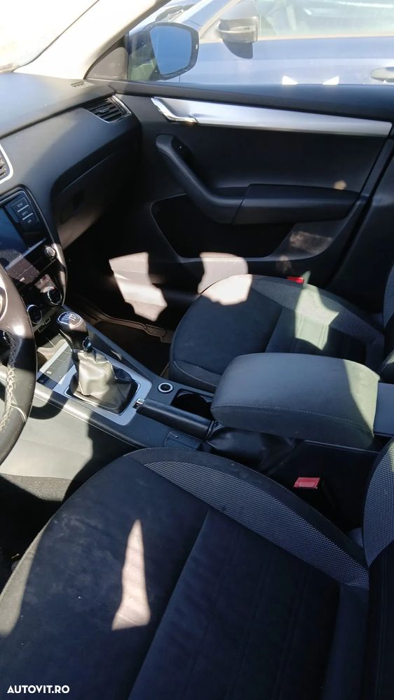 Skoda Octavia 1.6 TDI Ambition - 8