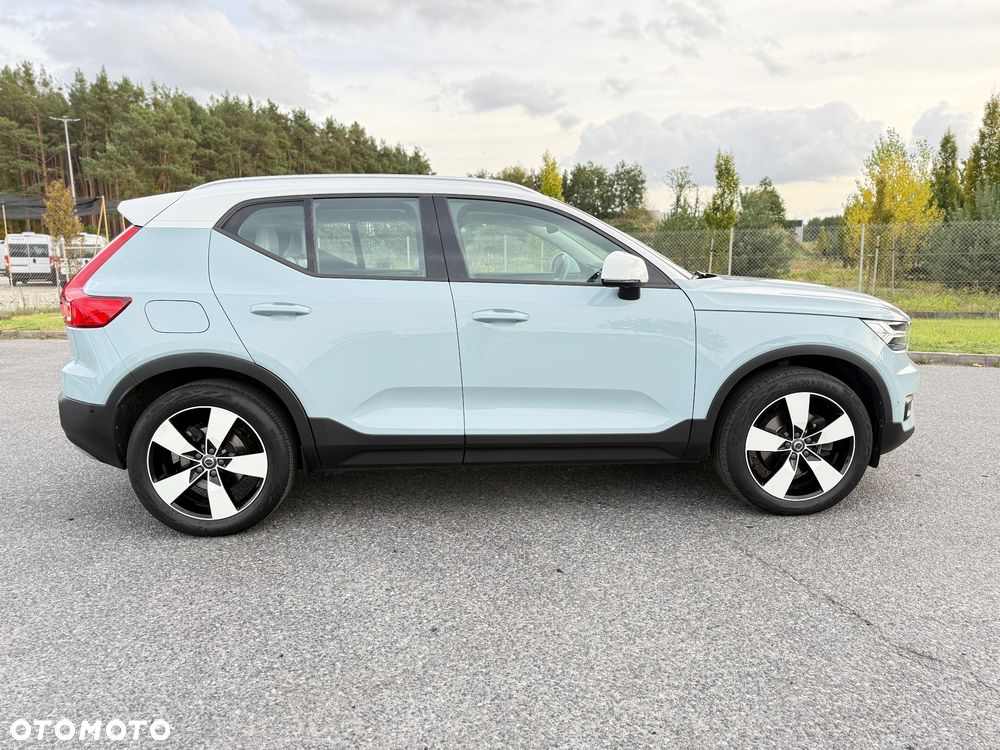 Volvo XC 40 D4 AWD Momentum (Intro Edition) - 14