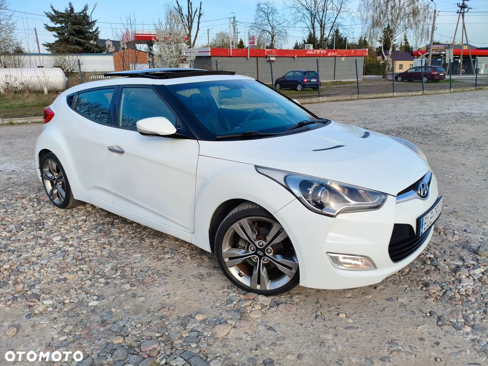 Hyundai Veloster 1.6 Premium - 33