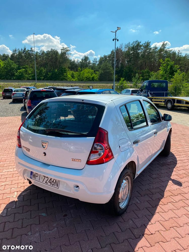 Dacia Sandero - 6
