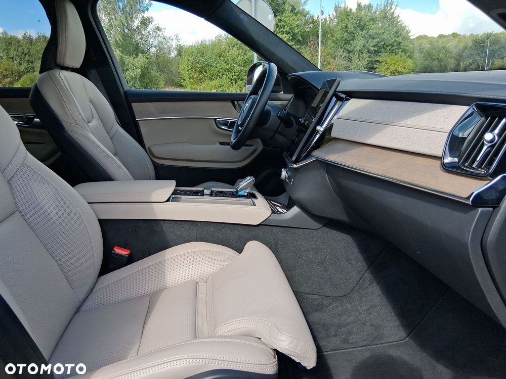 Volvo XC 90 - 10