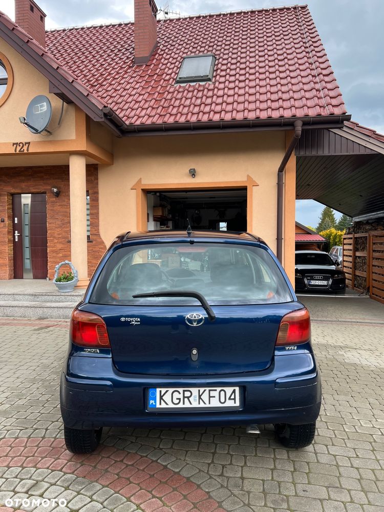 Toyota Yaris 1.0 Sol - 5