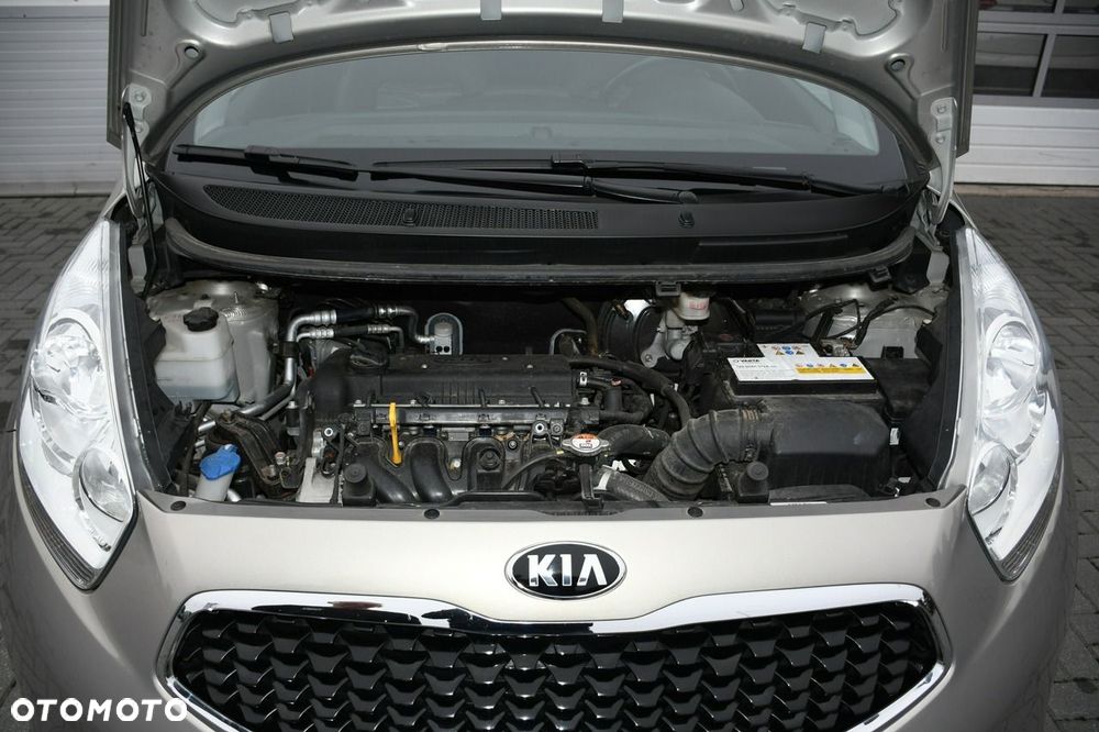 Kia Venga - 39