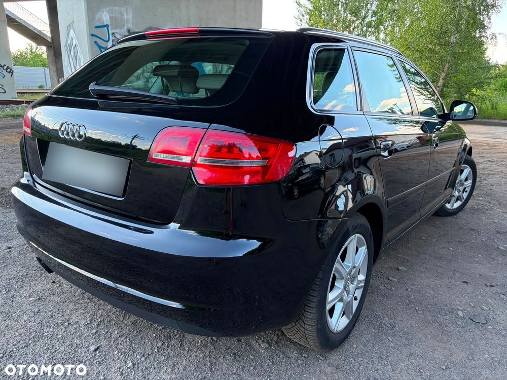 Audi A3 Sportback 1.4 TFSI S tronic Ambiente - 13