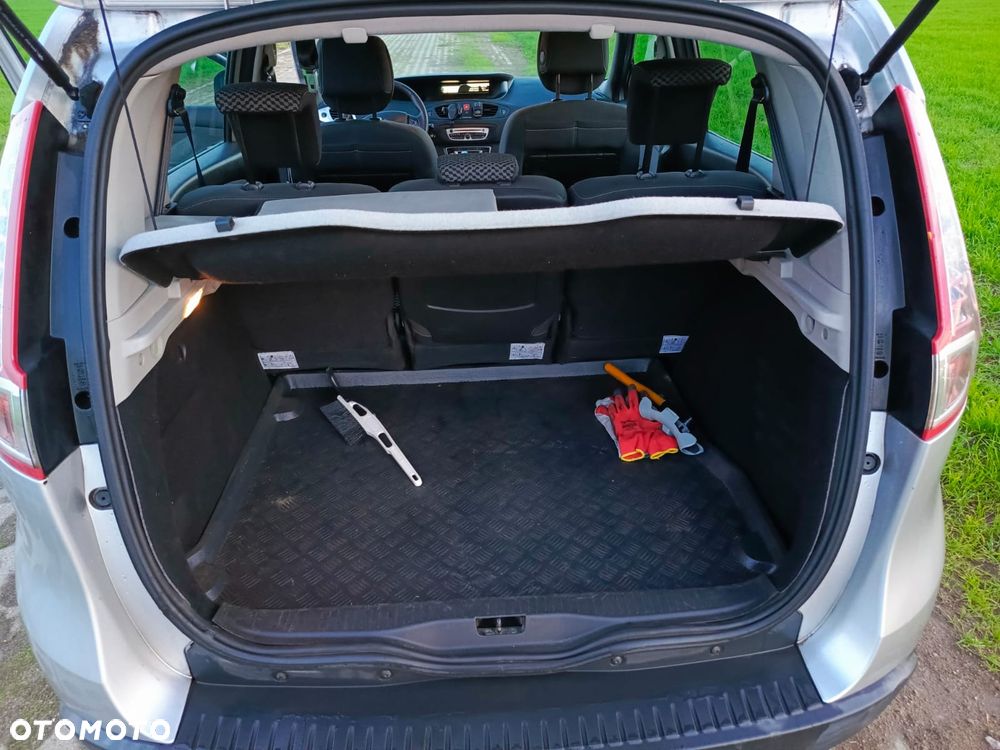 Renault Scenic - 9