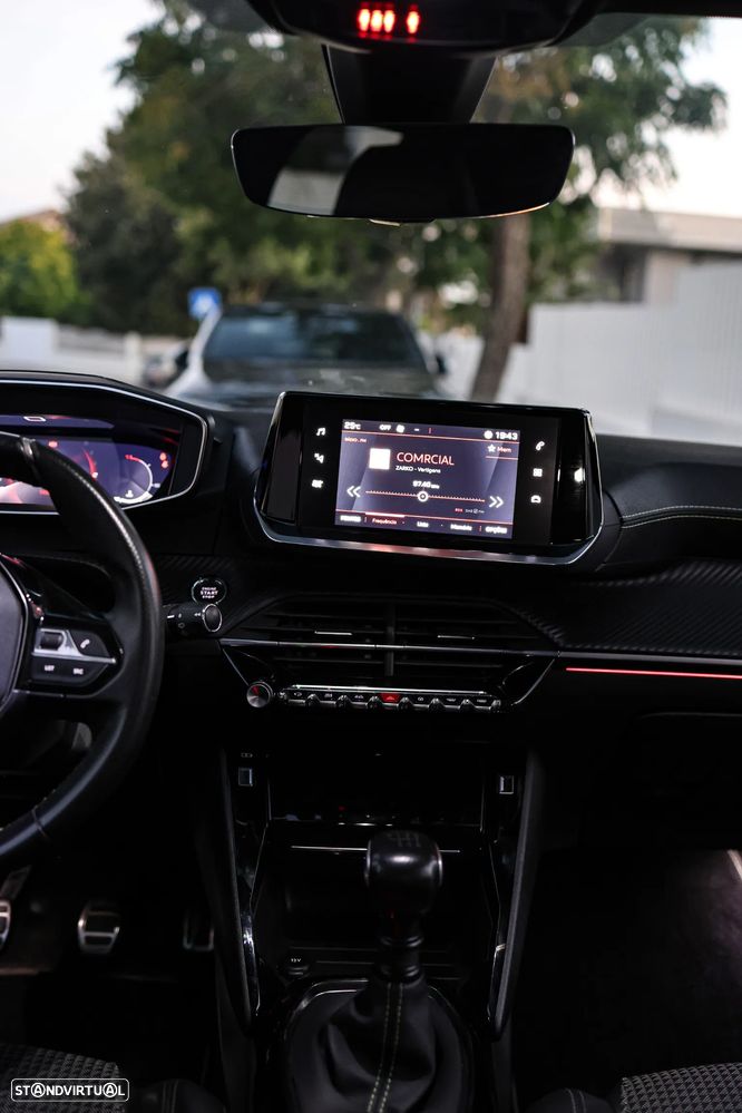 Peugeot 208 PureTech 100 GT Pack - 25