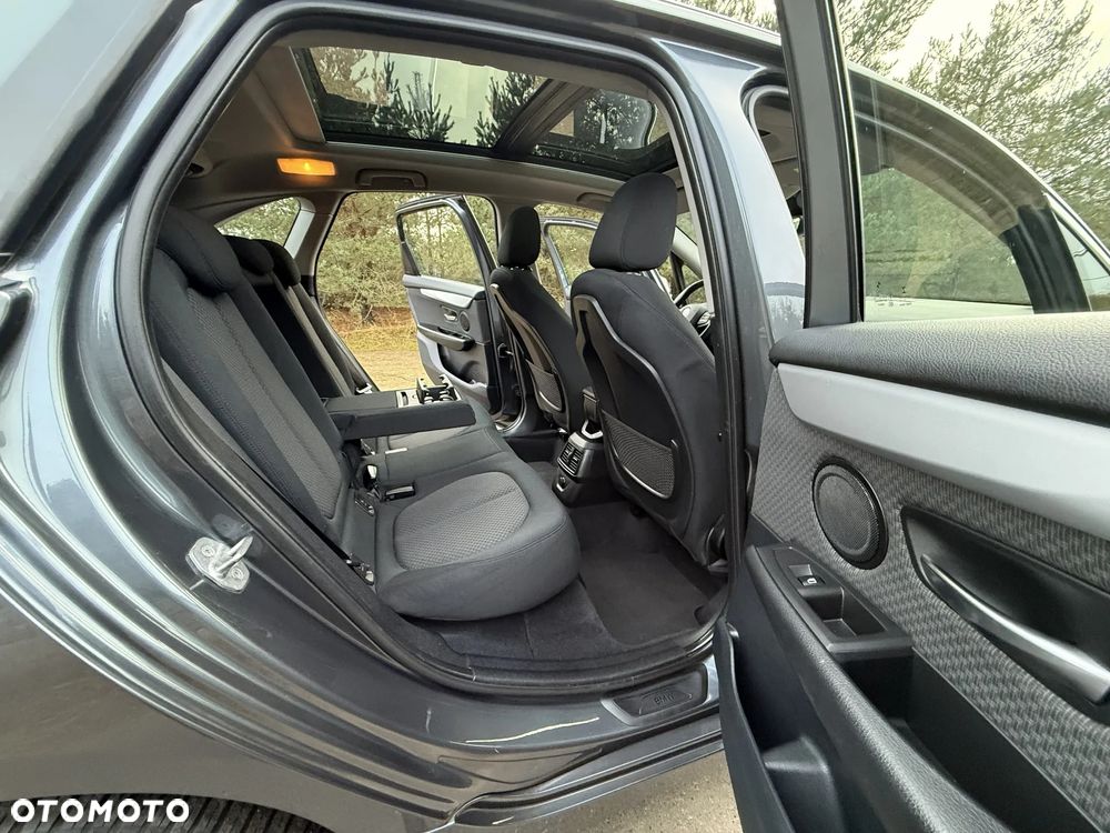 BMW Seria 2 218d Sport Line - 17
