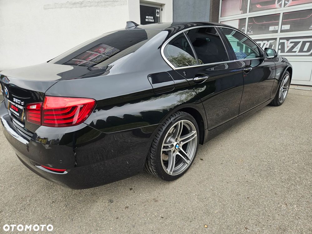 BMW Seria 5 520d xDrive Luxury Line - 7
