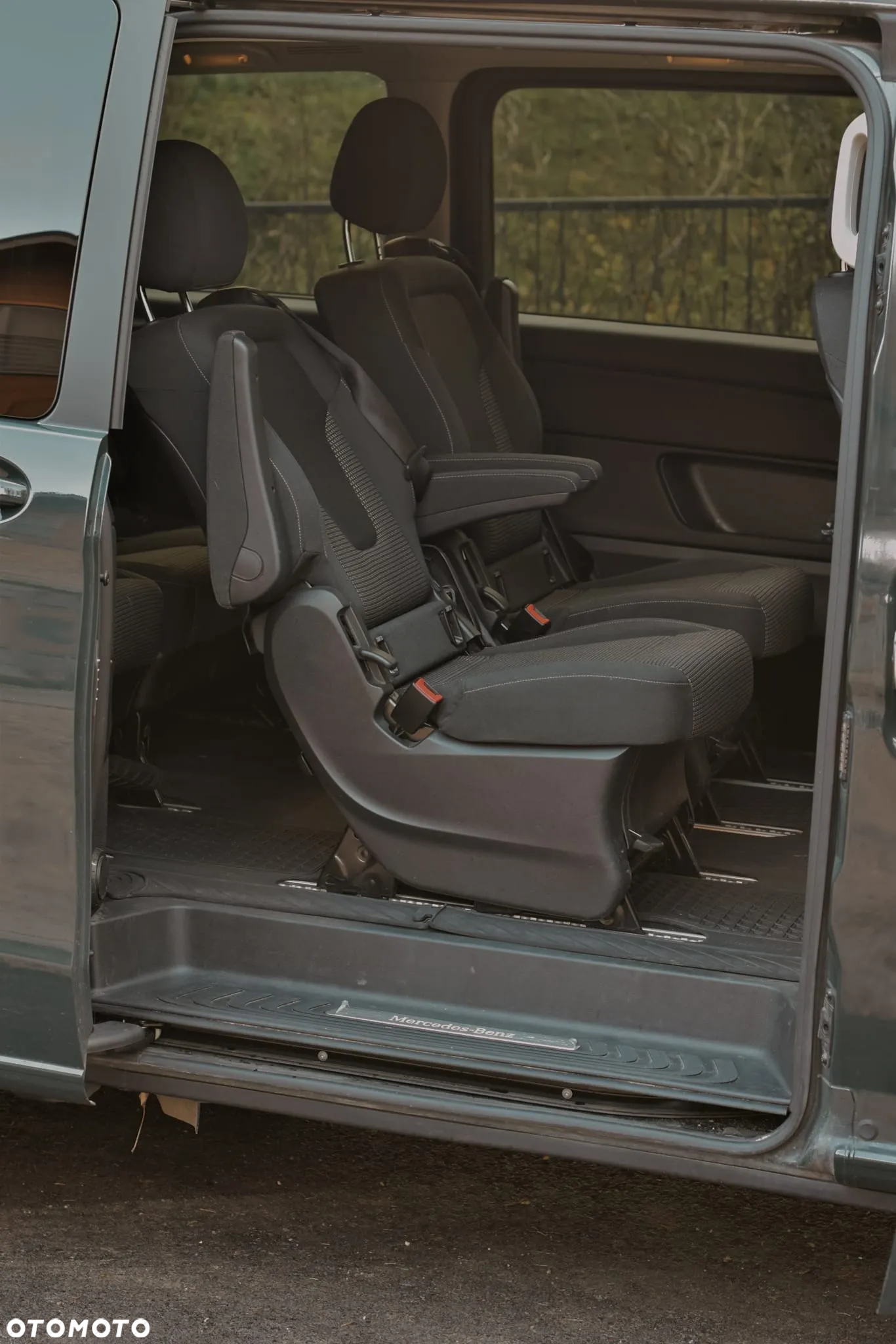 Mercedes-Benz Klasa V 220 d 9G-Tronic (d³ugi) - 18