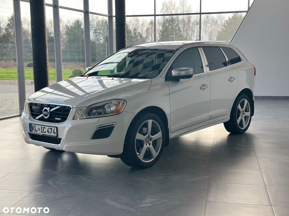 Volvo XC 60 T6 AWD R-Design - 2