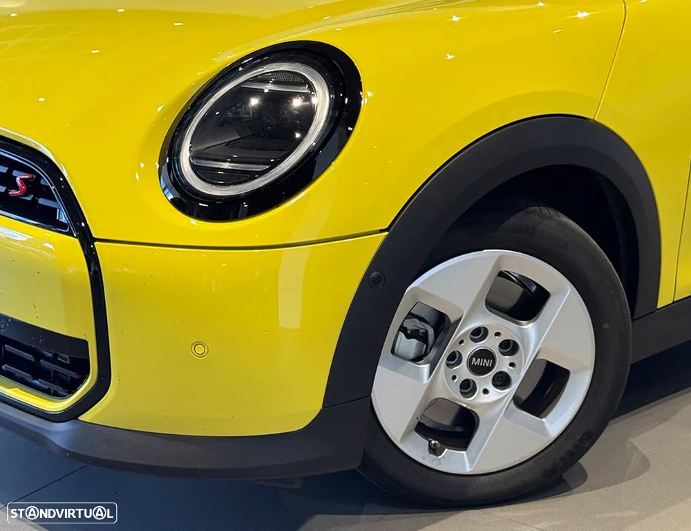 MINI Cabrio Cooper S Classic M - 10