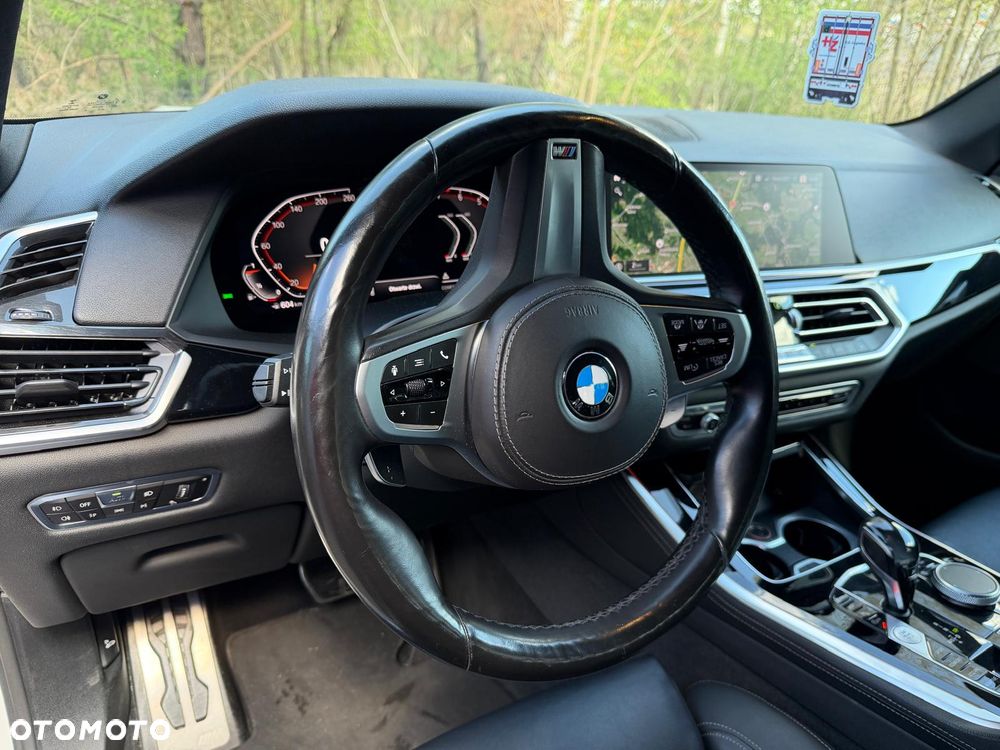 BMW X5 xDrive40i - 20