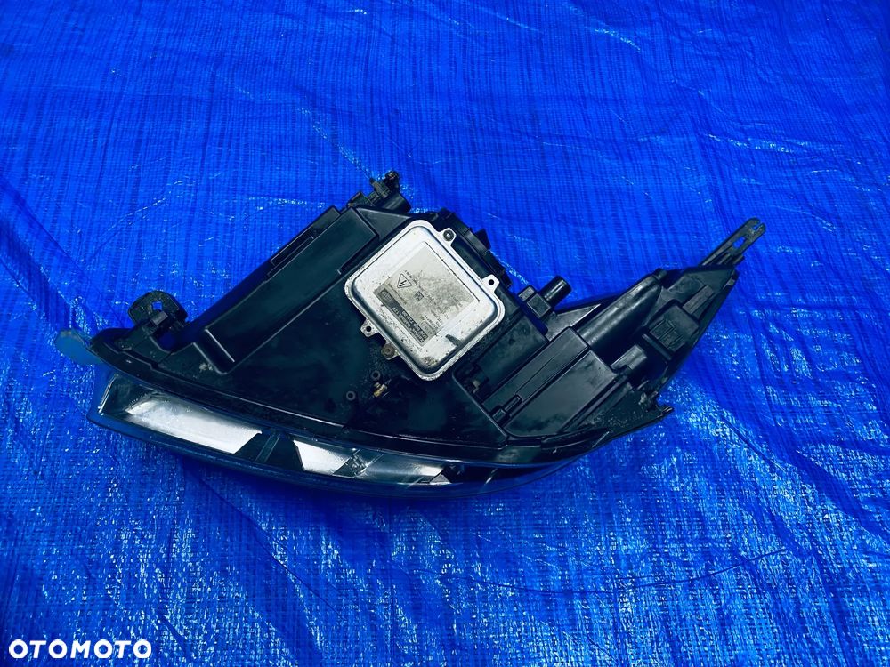 REFLEKTOR LAMPA LEWA PRAWA LEWY PRAWY PRZÓD PRZEDNIA XENON KSENON BI-XENON SKRĘTNY OPEL INSIGNIA A 2008- ; 13226792 13226793 1ZT009631-01 1ZT009631-02 ORYGINAŁ EUROPA - 12