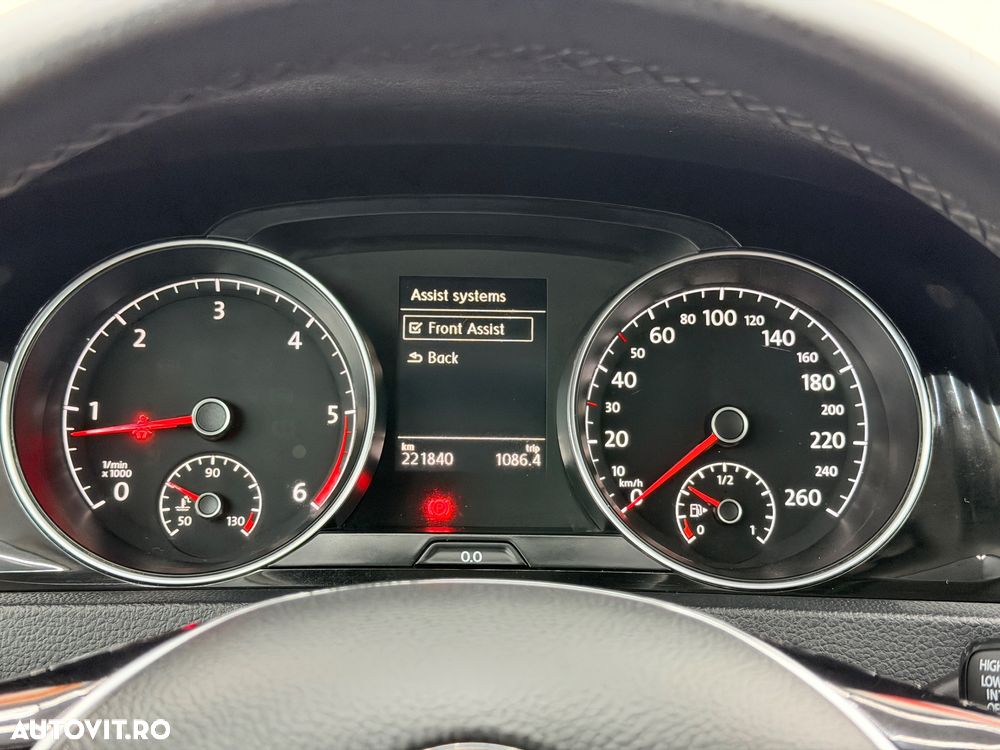 Volkswagen Golf 1.6 TDI BlueMotion Technology Trendline - 31