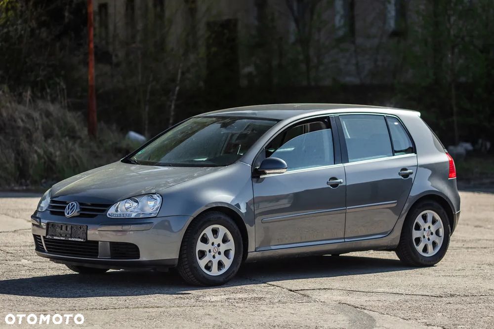 Volkswagen Golf 1.6 Comfortline - 5