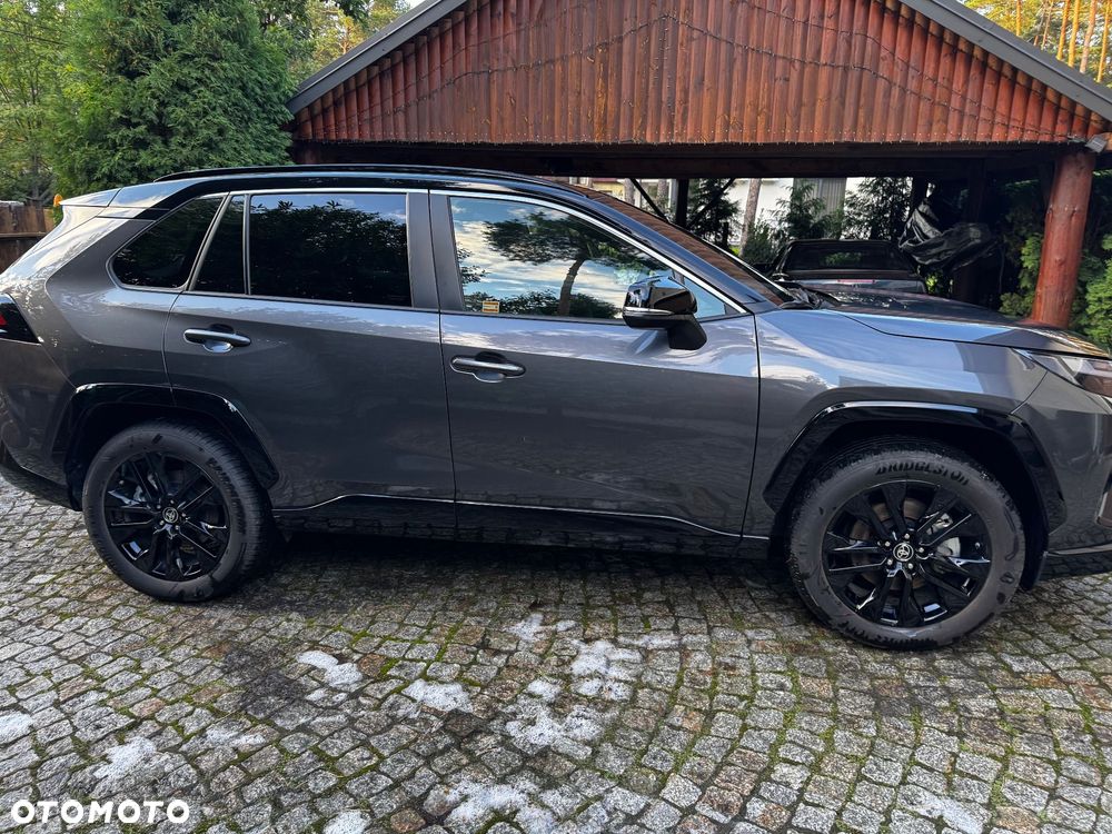 Toyota RAV4 - 9