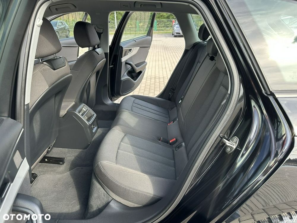 Audi A4 Avant 35 TDI mHEV S tronic - 14