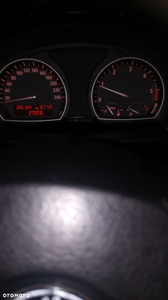 BMW X3 2.0d - 8