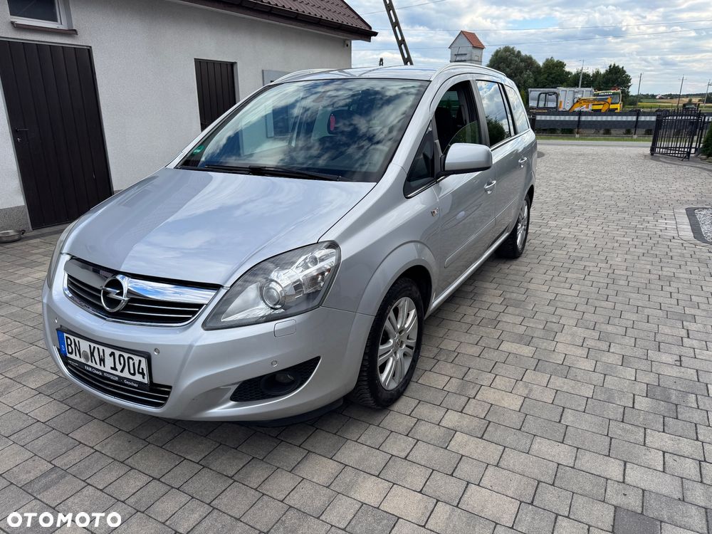 Opel Zafira 1.8 Innovation - 29
