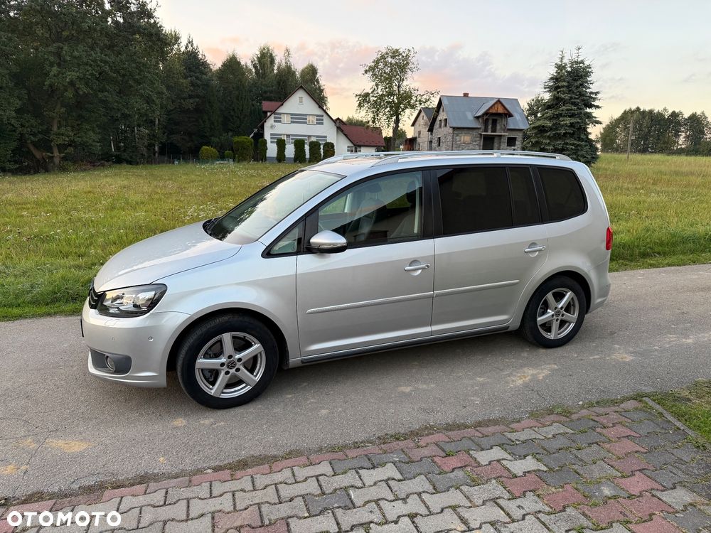 Volkswagen Touran 2.0 TDI DPF Highline - 12