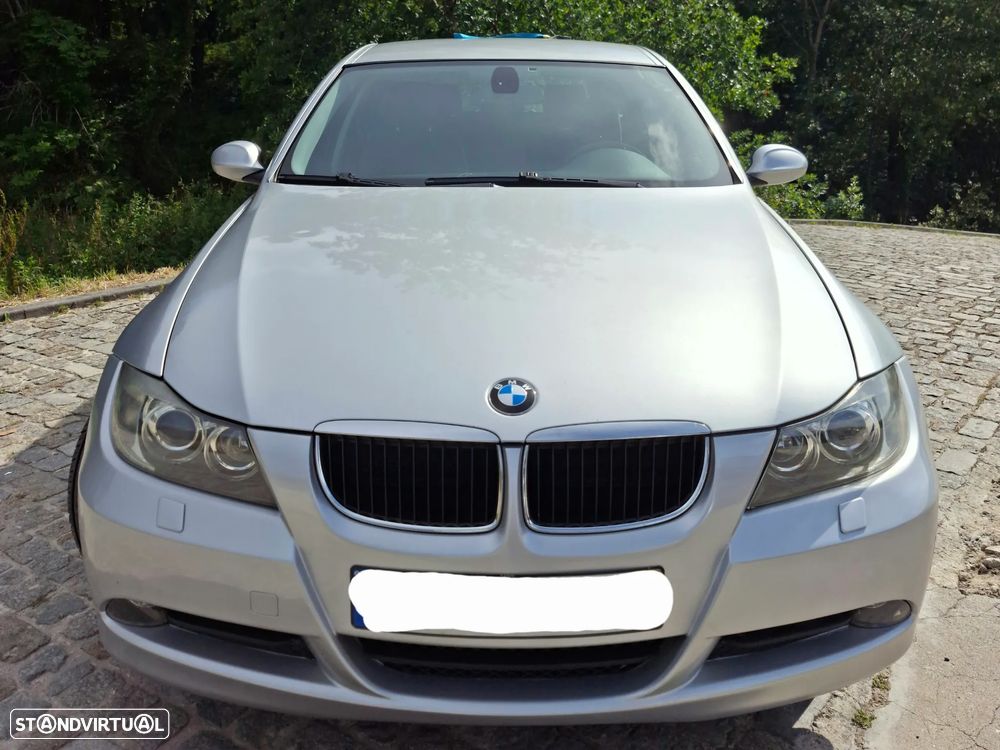 BMW 320 d Sport - 2