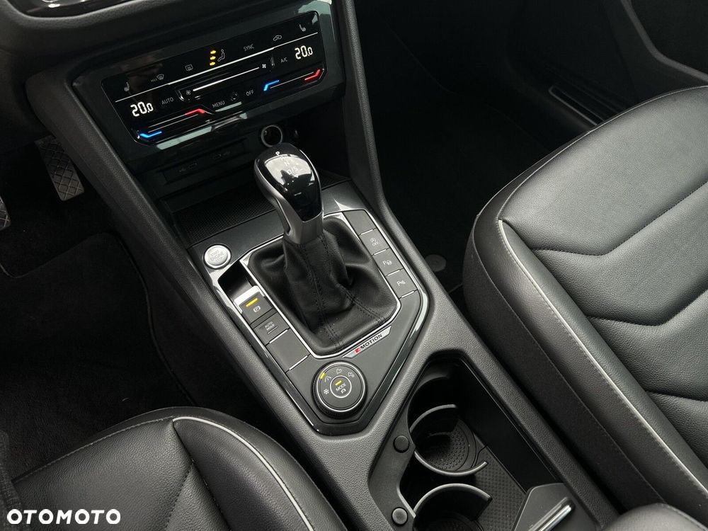 Volkswagen Tiguan 2.0 TSI 4Mot Elegance DSG - 17