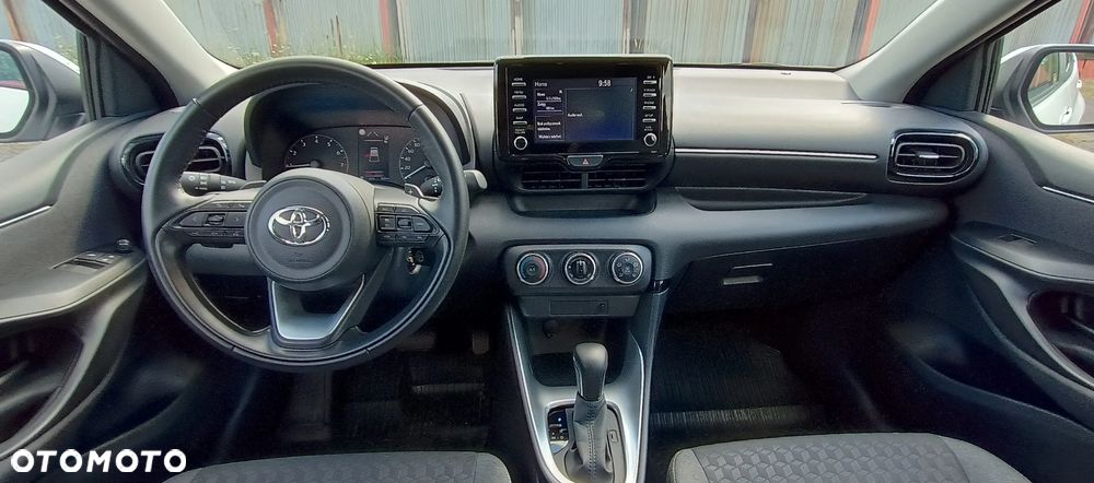 Toyota Yaris 1.5 Comfort CVT - 10