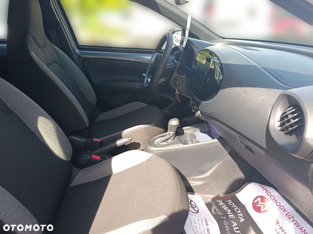 Toyota Aygo X - 12