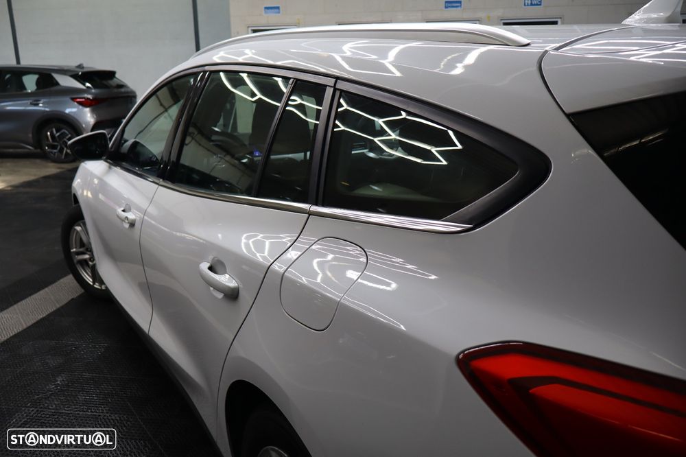 Ford Focus 1.5 EcoBlue S&S COOL&CONNECT DESIGN - 3