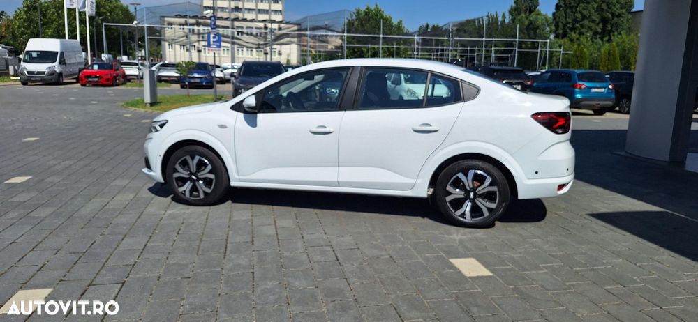 Dacia Logan TCe 90 CVT Journey - 8