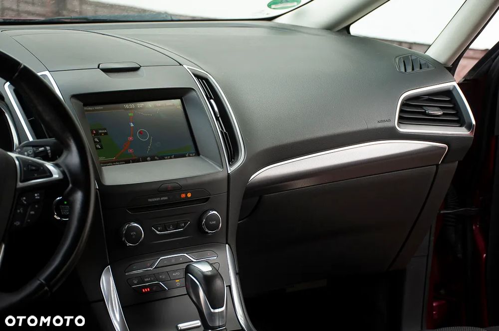 Ford S-Max 2.0 TDCi Bi-Turbo Titanium - 29