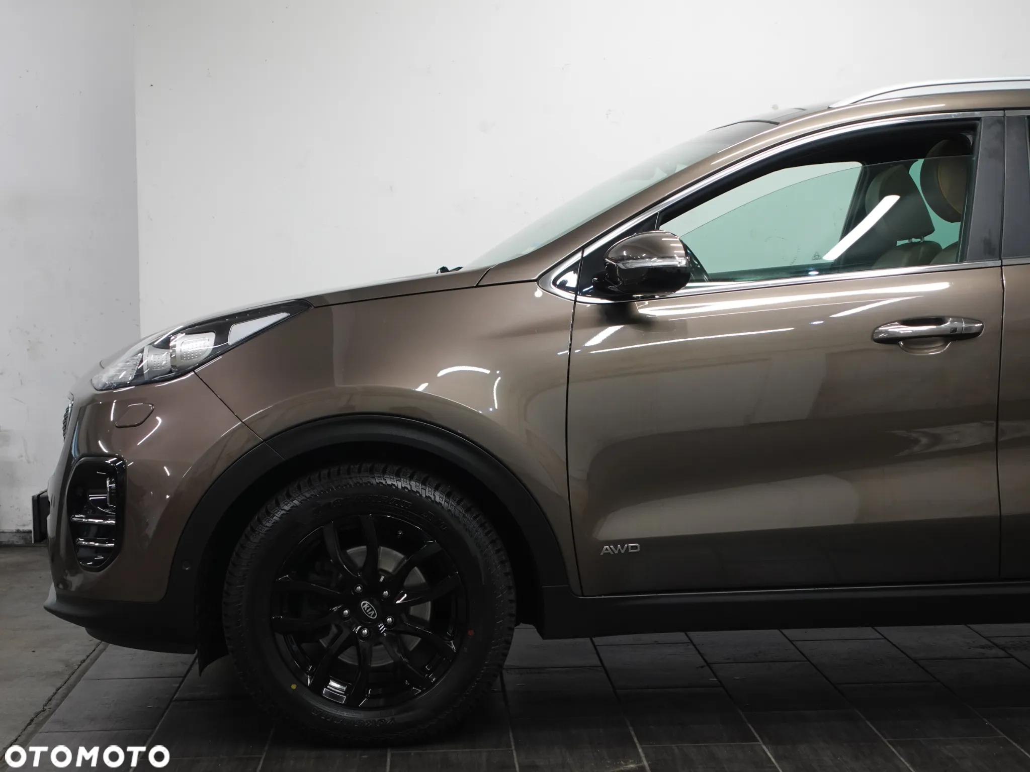 Kia Sportage 2,0 CRDI AWD Platinum - 14